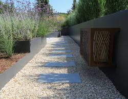 Brousse mur 8014 ambiance